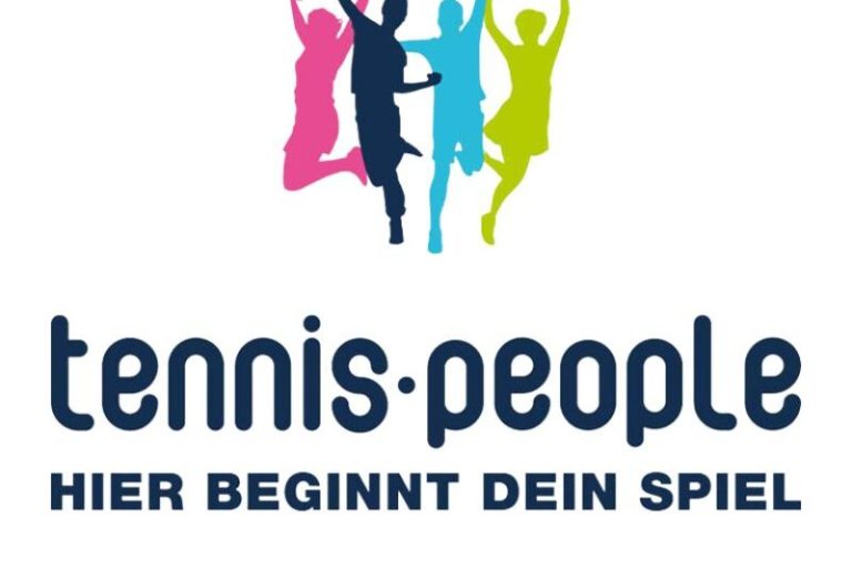 Entdecke den neuen Cardio-Tennis-Kurs, ein intensives und spannendes Training, bei dem die Steigerung der Kondition und des körperlichen Zustands im Vordergrund steht. Unsere Tennisschule nimmt am Fast-Learning-Programm teil, entdecke unsere Kurse.